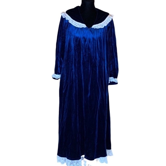 Vintage Komar blue velvet robe Made in USA - Picture 1 of 9